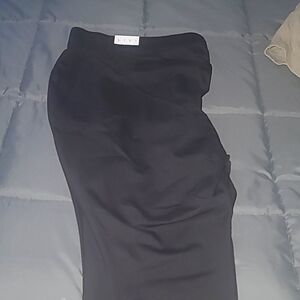 Black LIVI capri workout pants